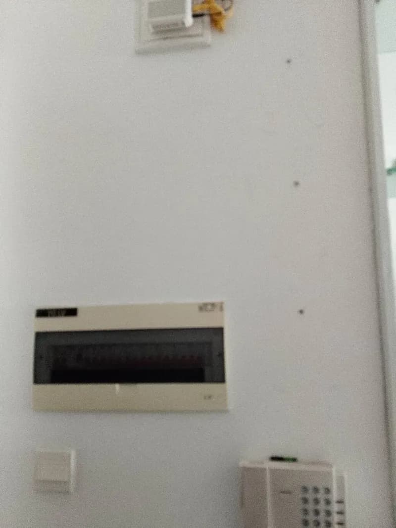 Sau khi hoàn thành sửa hộp cầu dao, công tắc điện EVN, ABB tại Nhà Bè — thợ ĐỖ NHIỀU