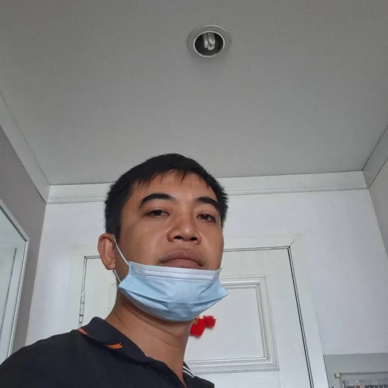 Trước sửa đèn âm trần tại Nhà Bè — thợ Trần Quốc Đông