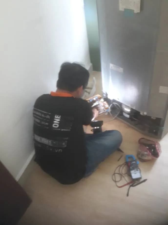 Trước sửa tủ lạnh tại Phường 4, Quận 8 — thợ Đặng Anh Huy