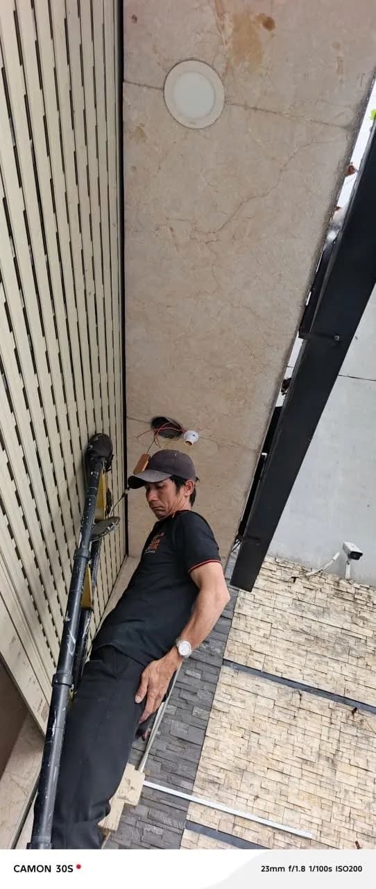 Trước sửa đèn trần tại Phường Tân Bình, Tân Bình — thợ An Bui Van