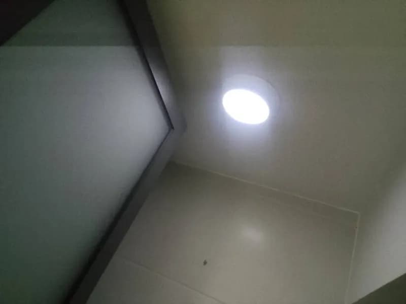 Sau khi hoàn thành sửa đèn ốp trần tại Phường 10, Quận 10 — thợ TRÂN TRƯƠNG