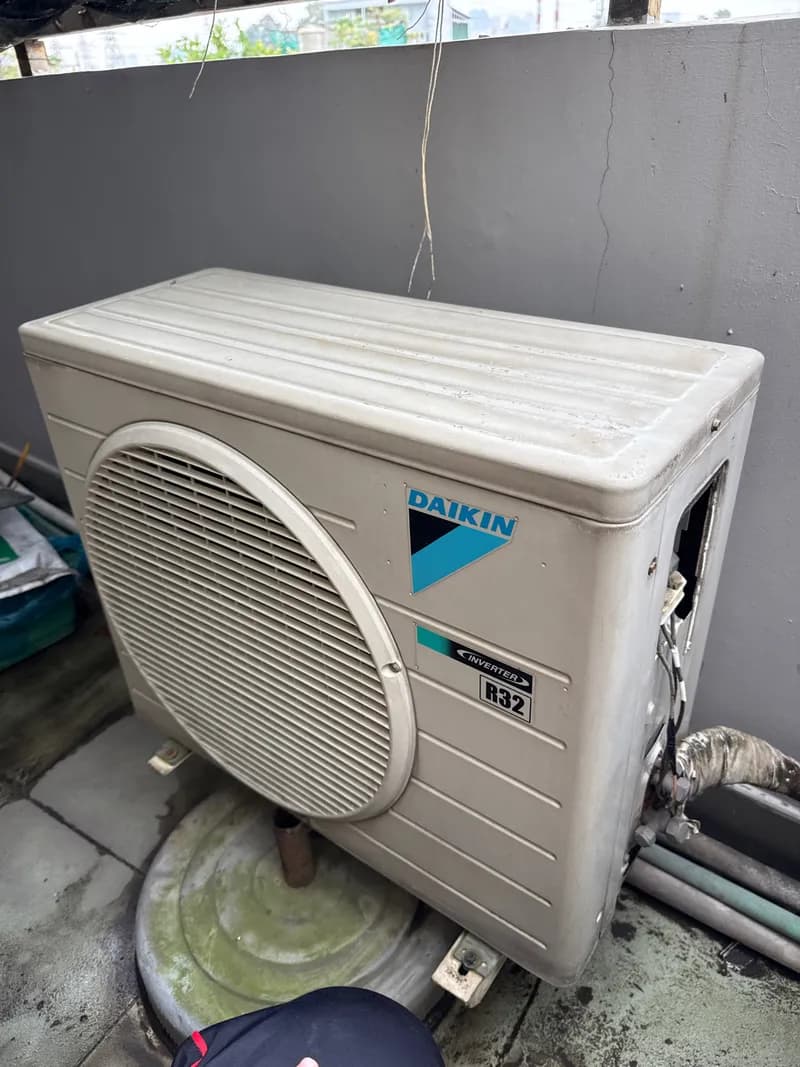 Trước sửa máy lạnh treo tường Daikin tại Thủ Đức — thợ ĐỨC ĐỖ