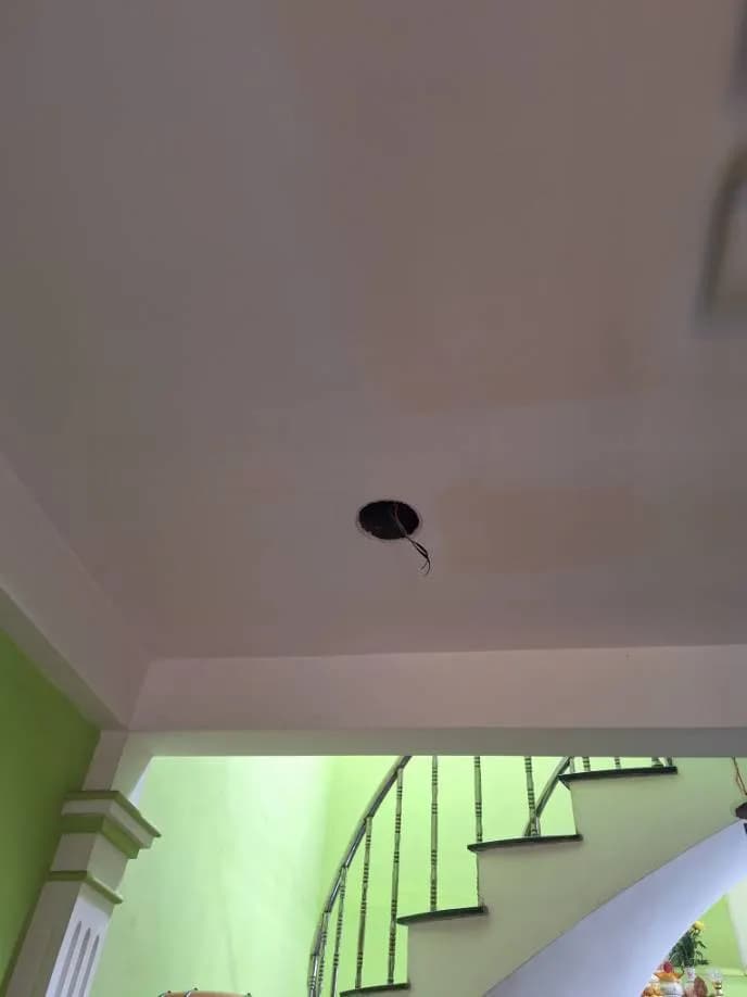 Trước sửa đèn âm trần tại Phường Rạch Ông, Quận 8 — thợ ĐÔNG TRẦN