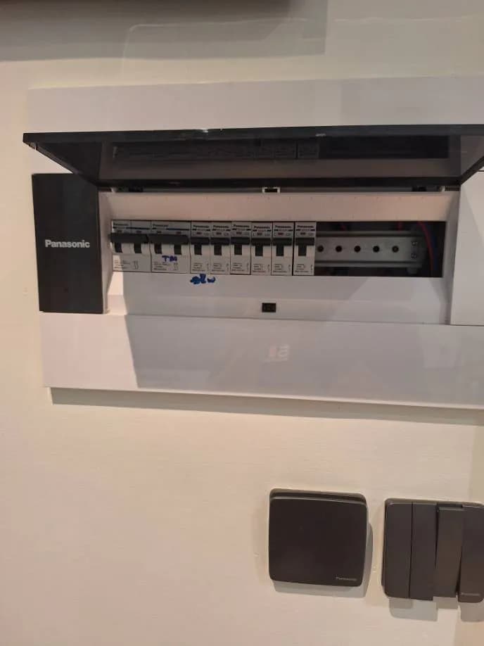 Trước sửa máy lạnh treo tường Panasonic tại Phường 6, Quận 8 — thợ ĐÔNG TRẦN