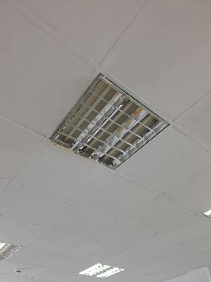 Trước sửa đèn huỳnh quang âm trần tại phường Tân Hưng, Quận 7 — thợ ĐÔNG TRẦN