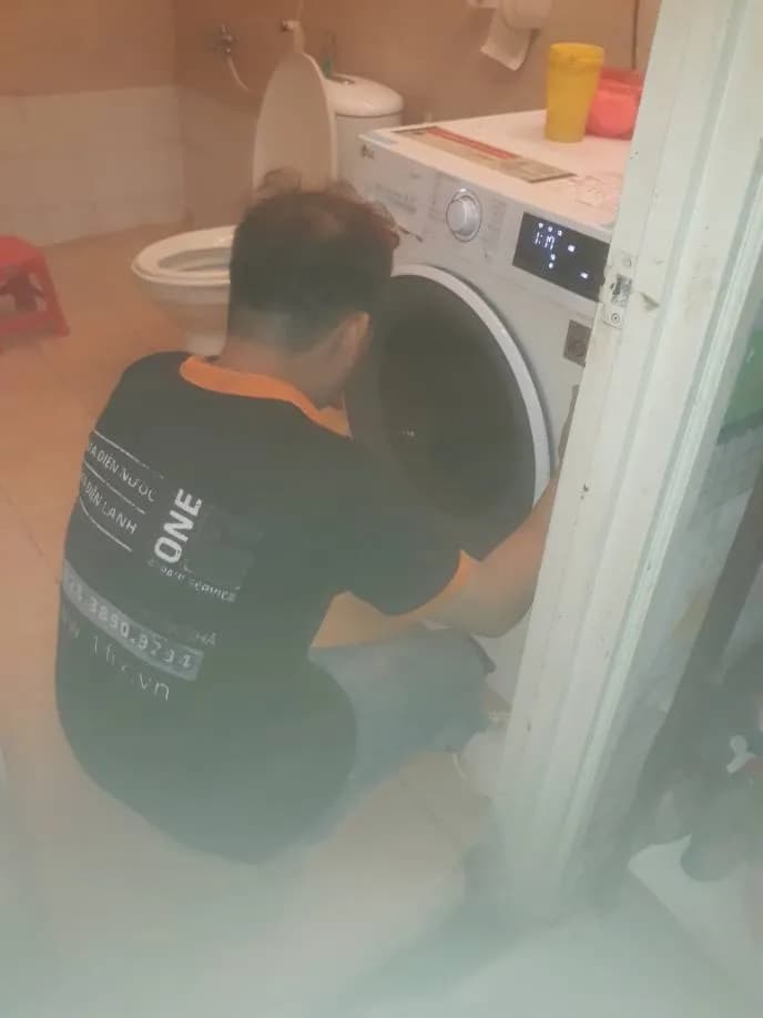 Sau khi hoàn thành sửa máy giặt lồng ngang LG tại Bình Chánh — thợ Đặng Anh Huy (5 sao)