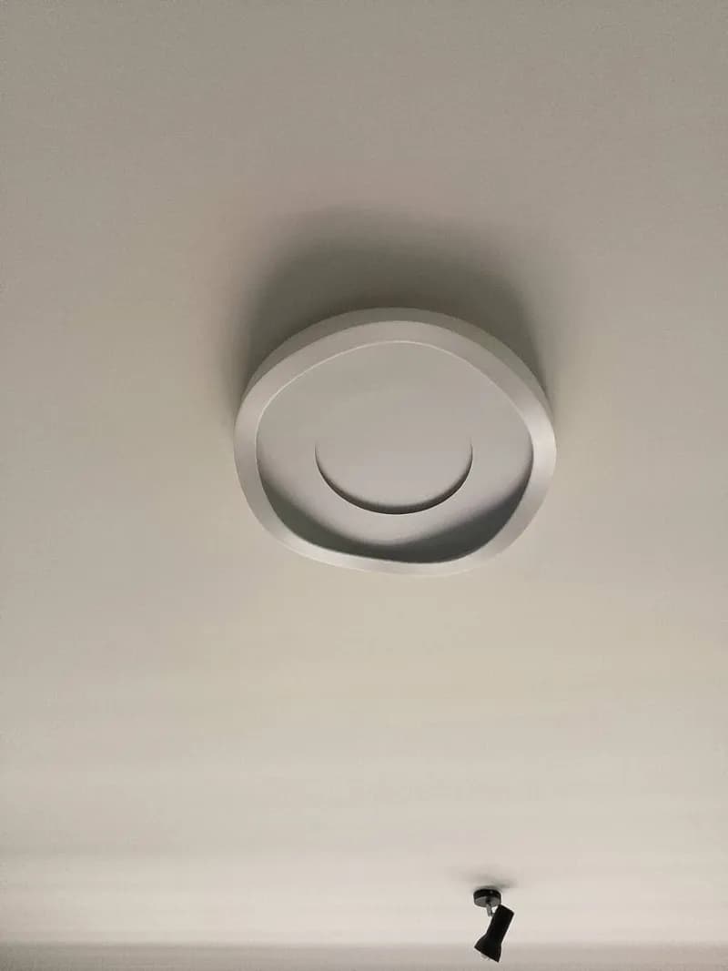 Sau khi hoàn thành sửa đèn ốp trần, thiết bị báo cháy tại Quận 3 — thợ ĐỖ NHIỀU