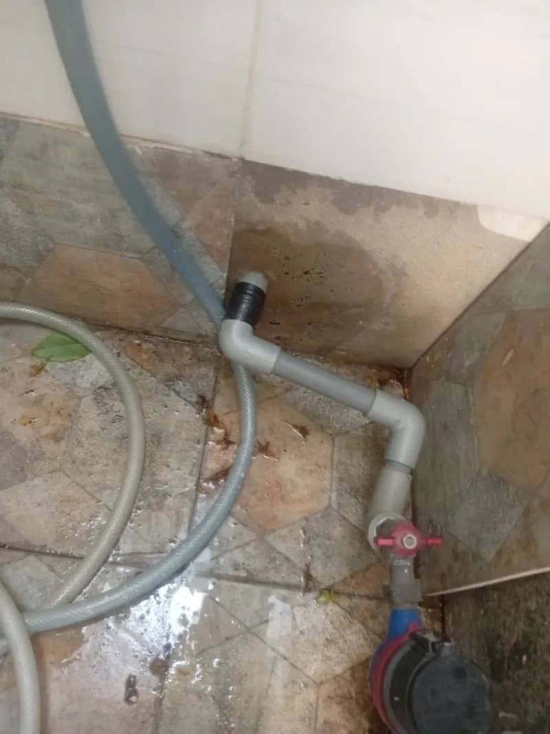 Trước sửa đường ống nước tại TPHCM — thợ An Bui Van