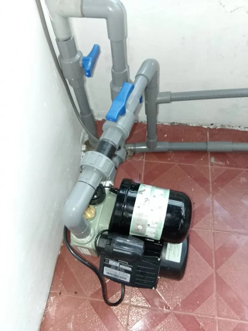 Sau khi hoàn thành sửa máy bơm nước tự mồi WILO tại Quận 3 — thợ Trương Công Việt Trân (5 sao)