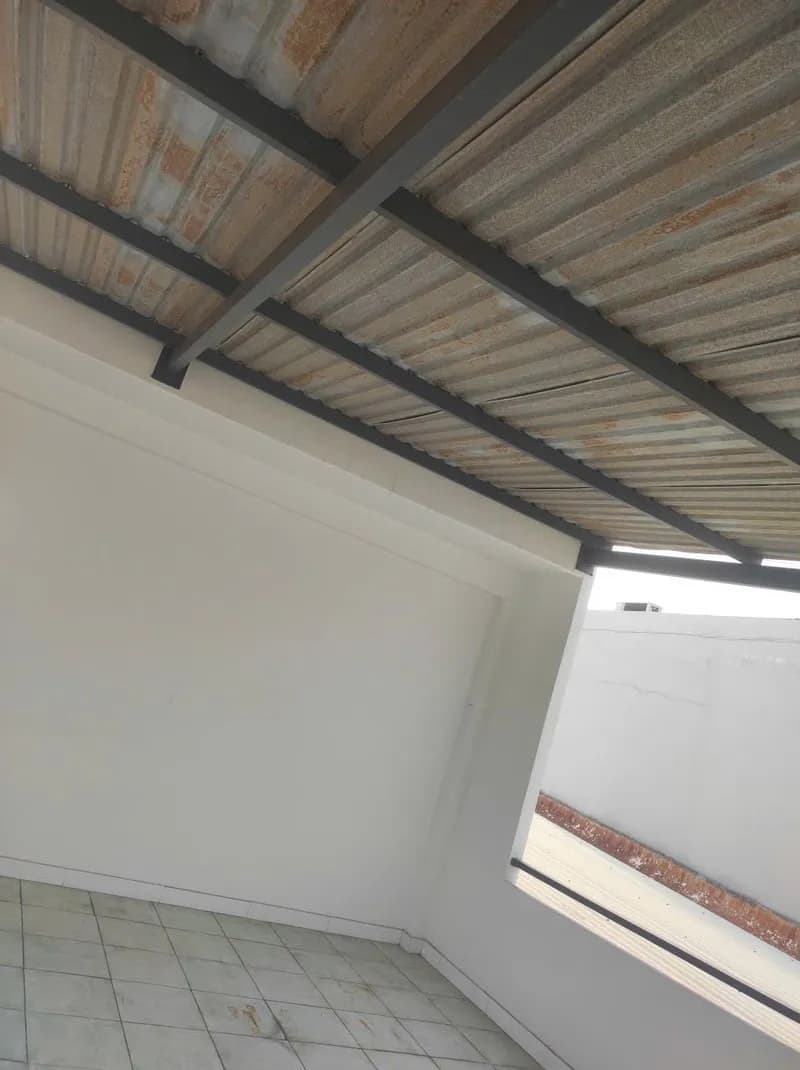 Sau khi hoàn thành sửa tường tại Phường 7, Quận 5 — thợ An Bui Van