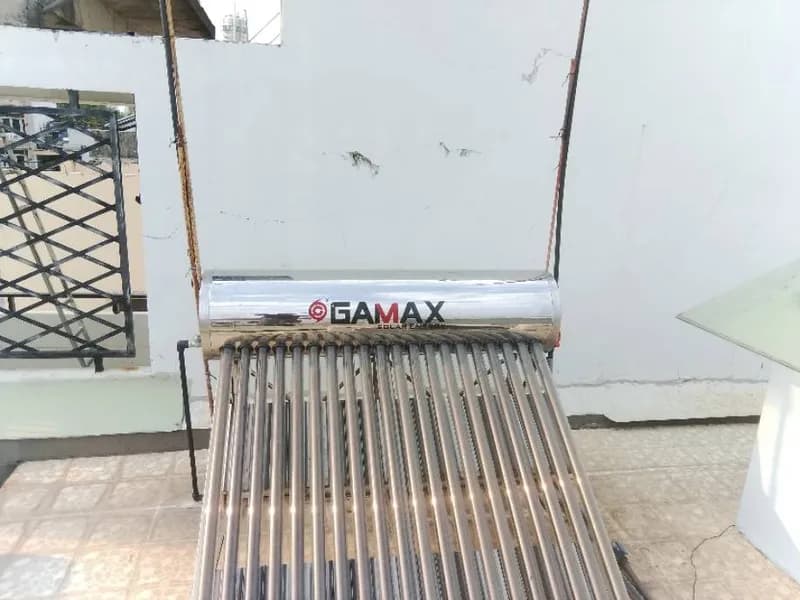 Sau khi hoàn thành sửa bình nước nóng năng lượng mặt trời Gamax tại Phường 13, Quận 10 — thợ TRÂN TRƯƠNG (5 sao)