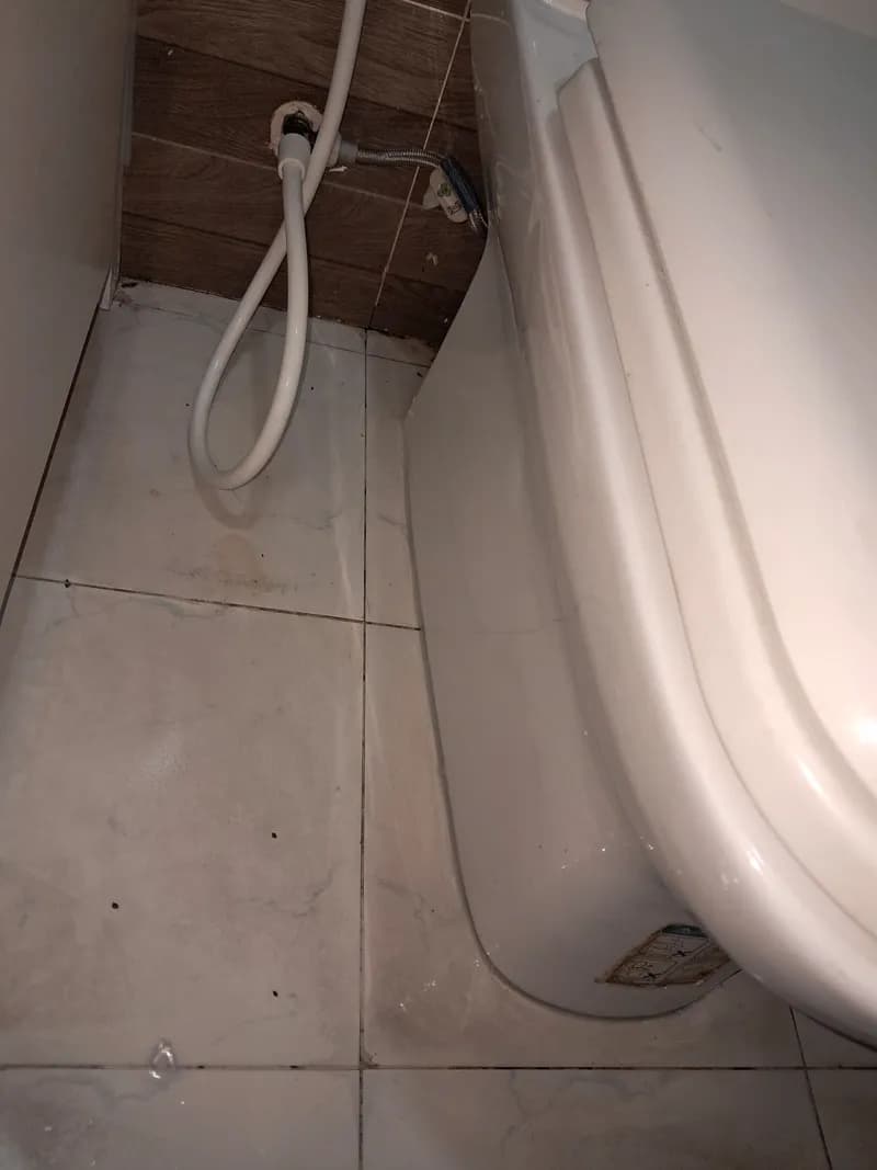 Sau khi hoàn thành sửa bồn cầu tại Phường 14, Gò Vấp — thợ An Bui Van