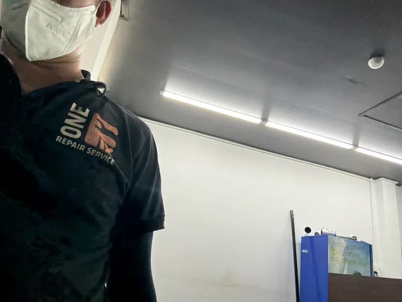Sau khi hoàn thành sửa ONE REPAIR SERVICE tại Quận 3 — thợ VŨ HỒ