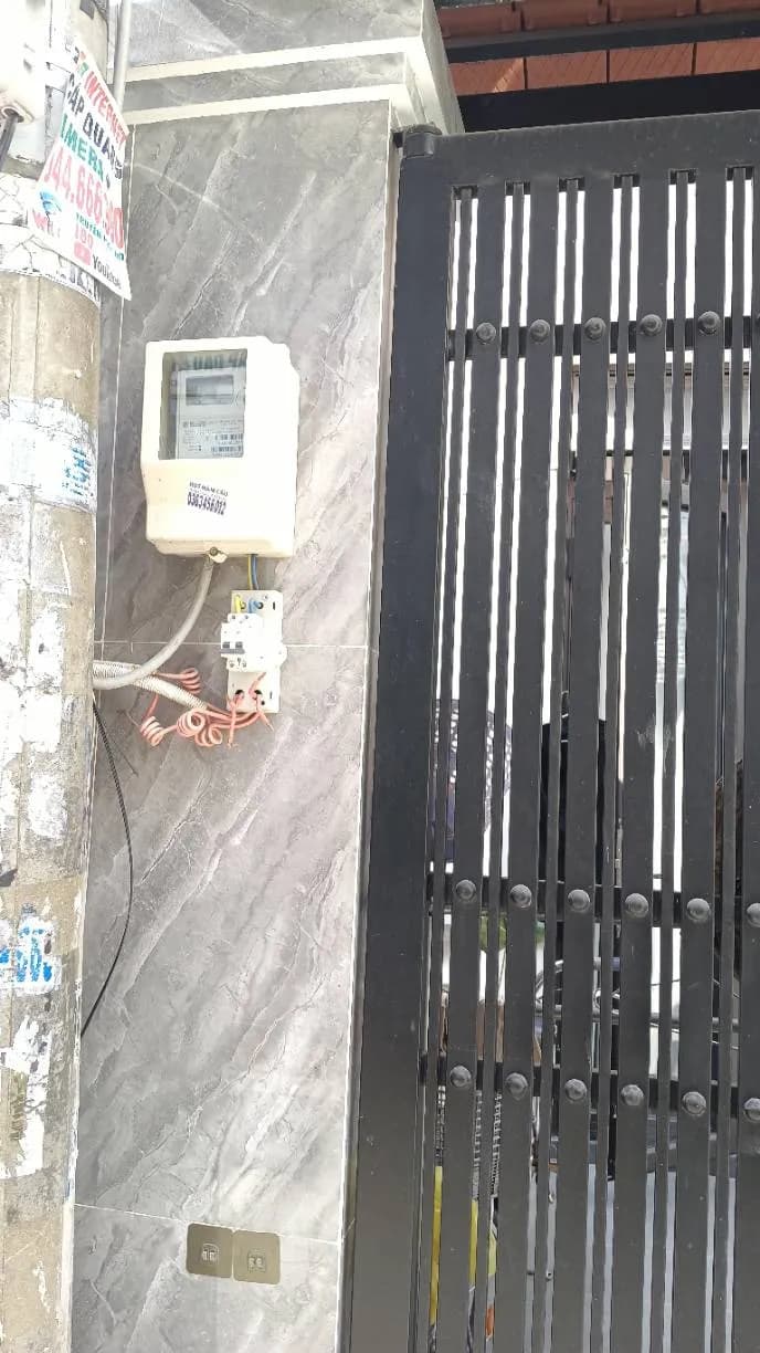 Trước sửa hộp cầu dao điện Sino tại Phường 5, Gò Vấp — thợ SƠN PHAN