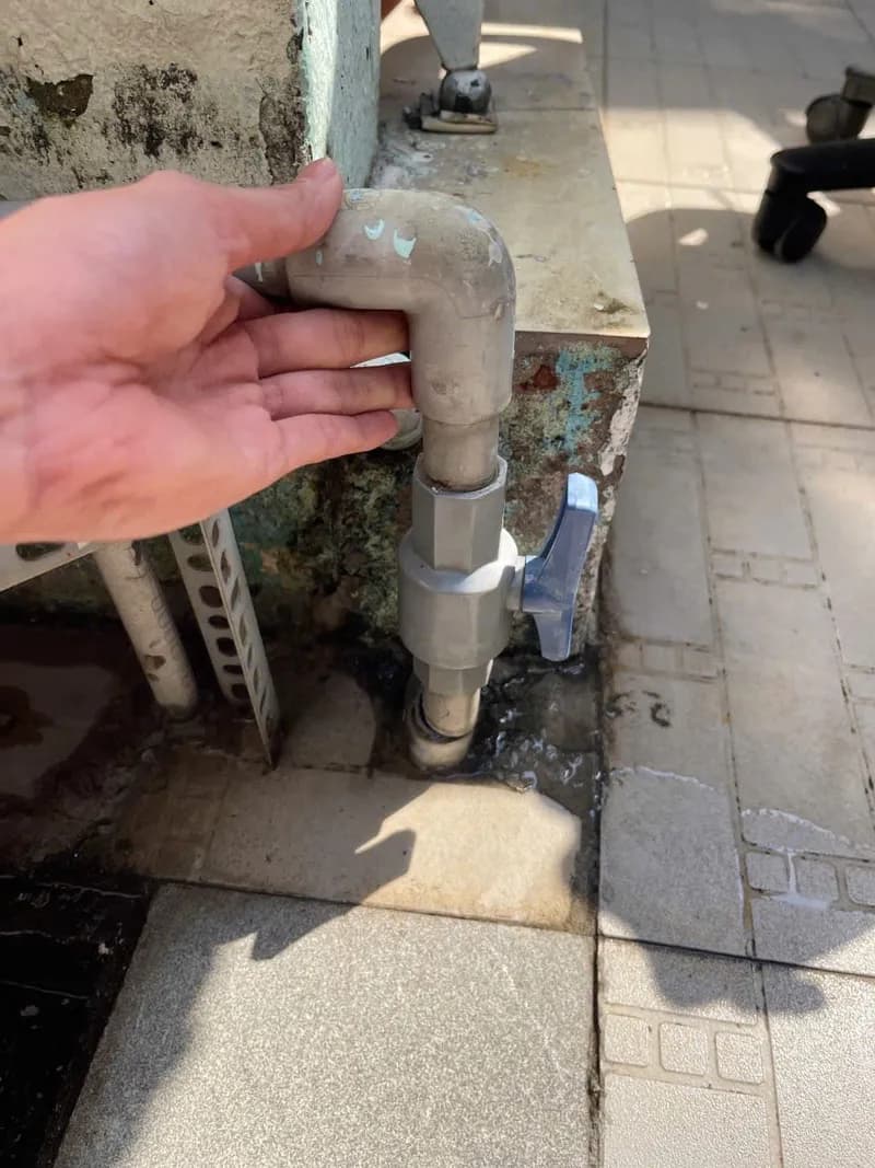 Trước sửa đường ống nước tại Phường 11, Bình Thạnh — thợ Bùi Văn An