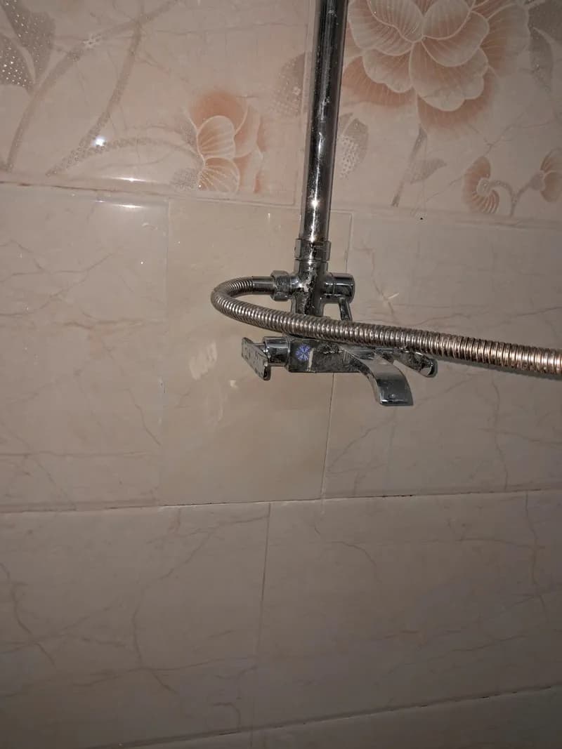 Sau khi hoàn thành sửa vòi sen tắm tại phường Phú Nhuận, Phú Nhuận — thợ Bùi Văn An