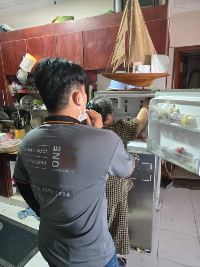 Kết quả Thay cầu chì nhiệt, cảm biến âm tủ lạnh Panasonic Quận 12 tại Quận 12 — thợ Lê Hữu Lộc
