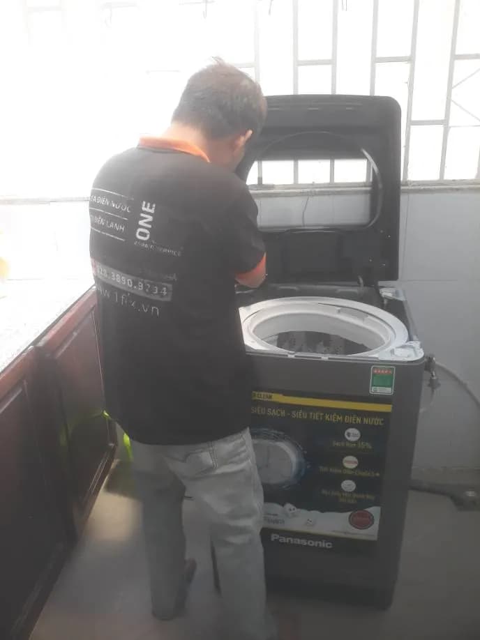 Trước sửa máy giặt lồng đứng Panasonic tại TPHCM — thợ HUY ĐẶNG