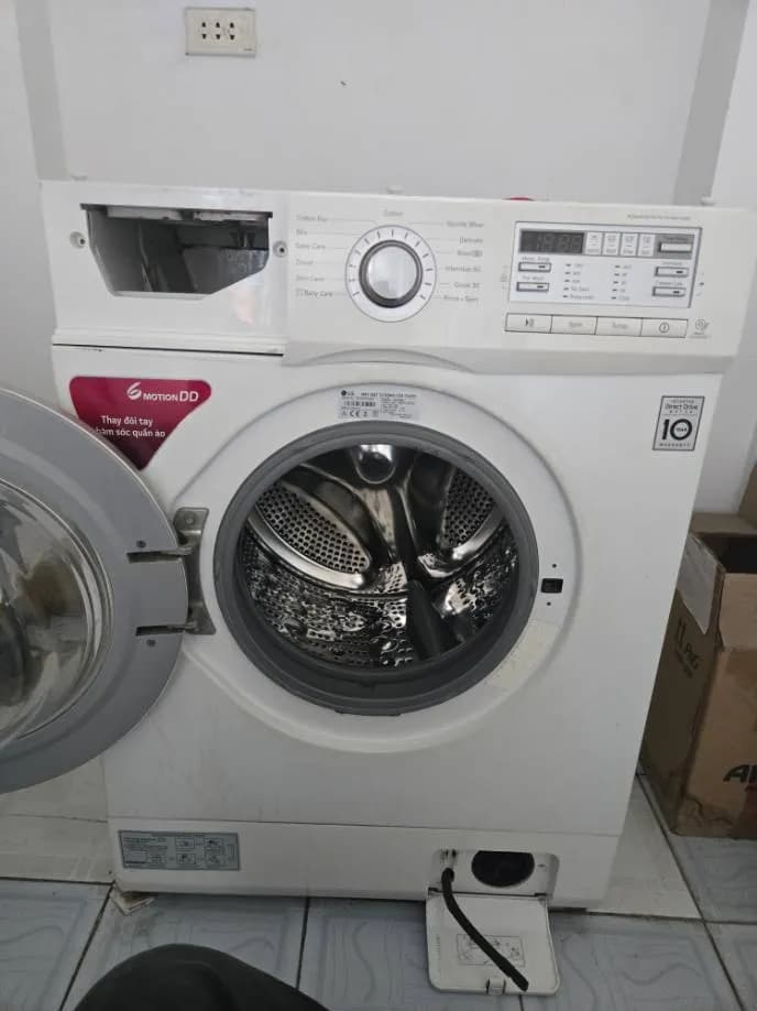 Trước sửa máy giặt cửa trước LG tại TPHCM — thợ LỘC LÊ