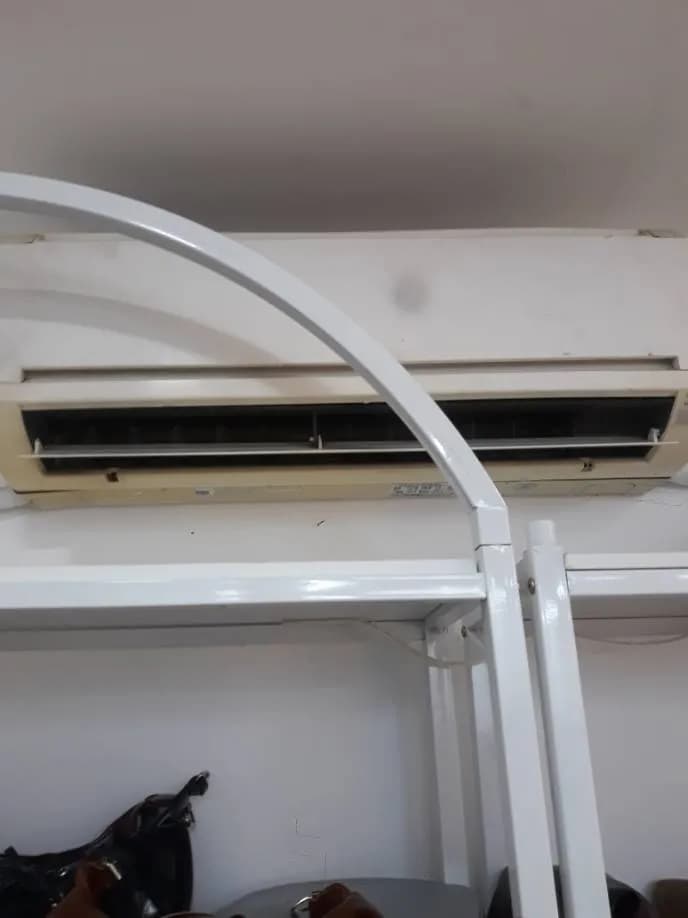 Trước sửa máy lạnh treo tường Hitachi tại Phường bình lợi trung bình thạnh, Bình Thạnh — thợ Phạm Ngọc Duy