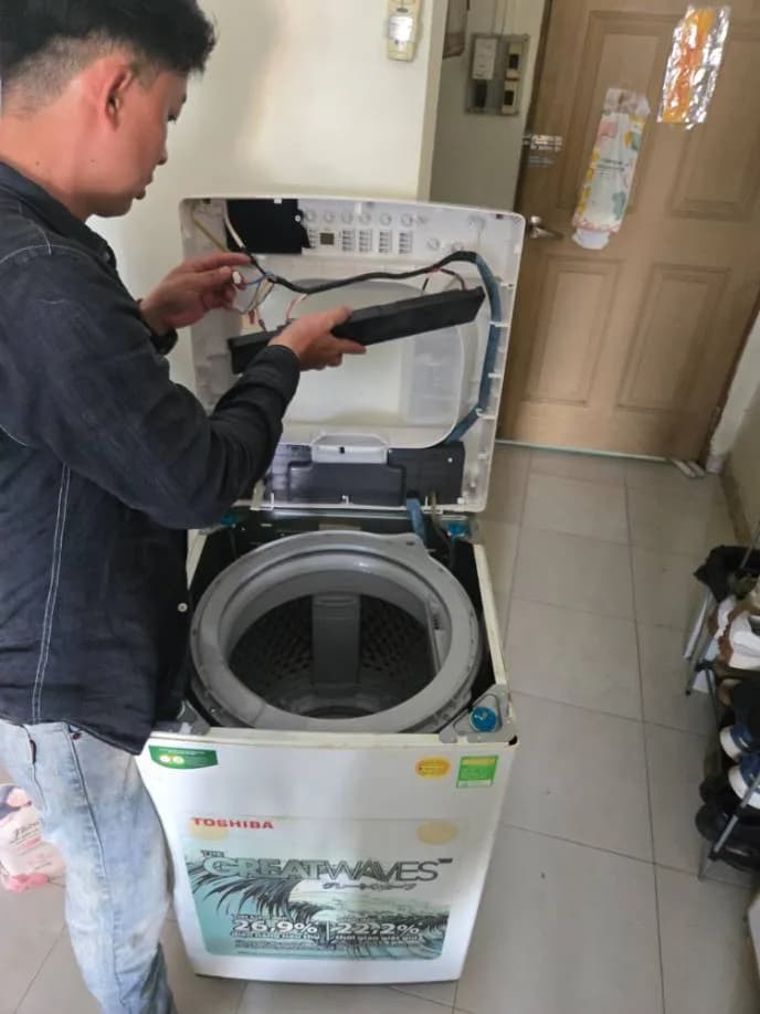 Sau khi hoàn thành sửa máy giặt cửa trên Panasonic tại TPHCM — thợ LỘC LÊ