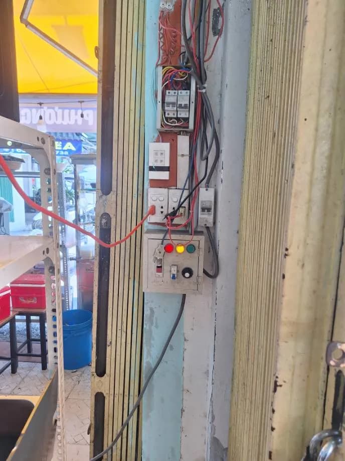 Sau khi hoàn thành sửa hệ thống điện tại TPHCM — thợ ĐÔNG TRẦN