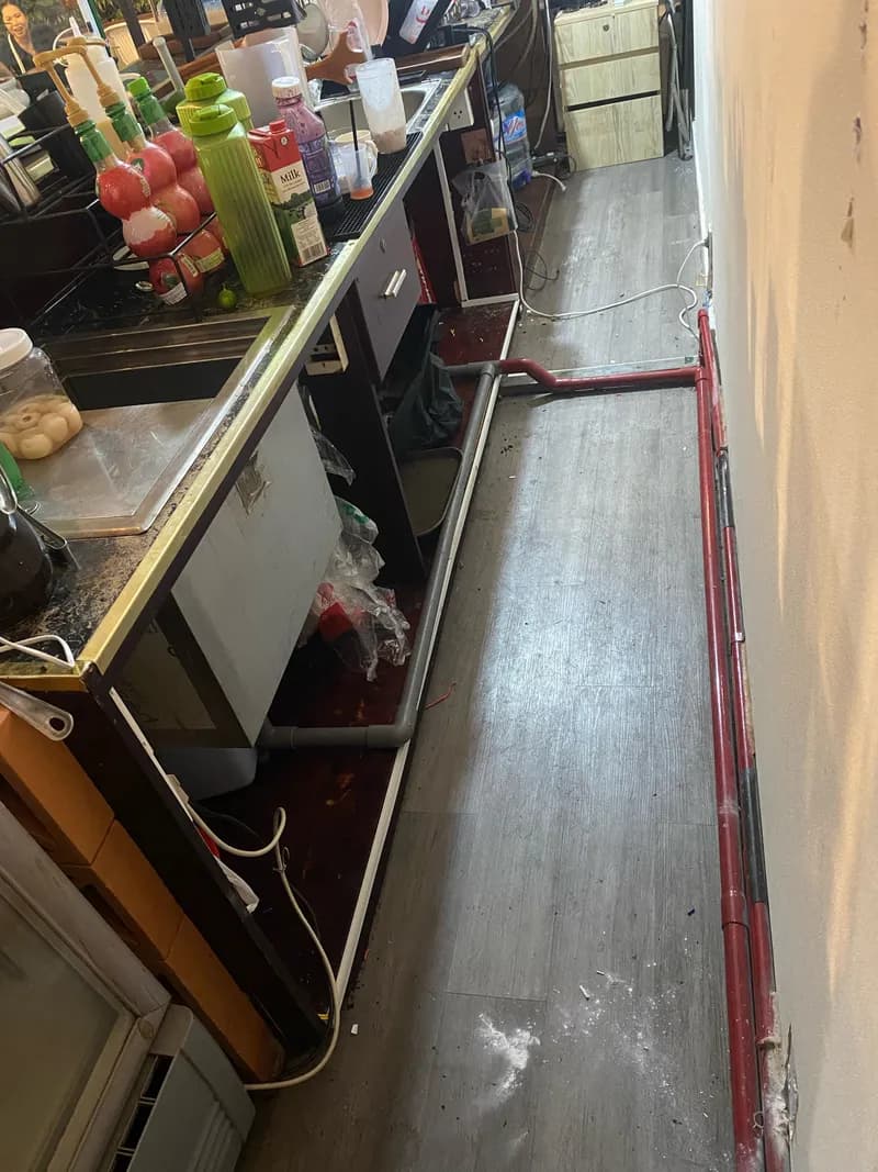 Kết quả Thay thế hệ thống điện âm tường bếp quán tại Tân Phú tại Tân Phú — thợ Dương Oai