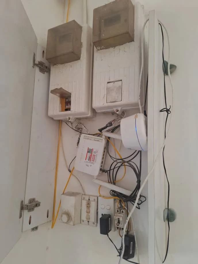 Sau khi hoàn thành sửa tủ điện, cầu dao, dây điện, router wifi VNPT tại TPHCM — thợ ĐÔNG TRẦN