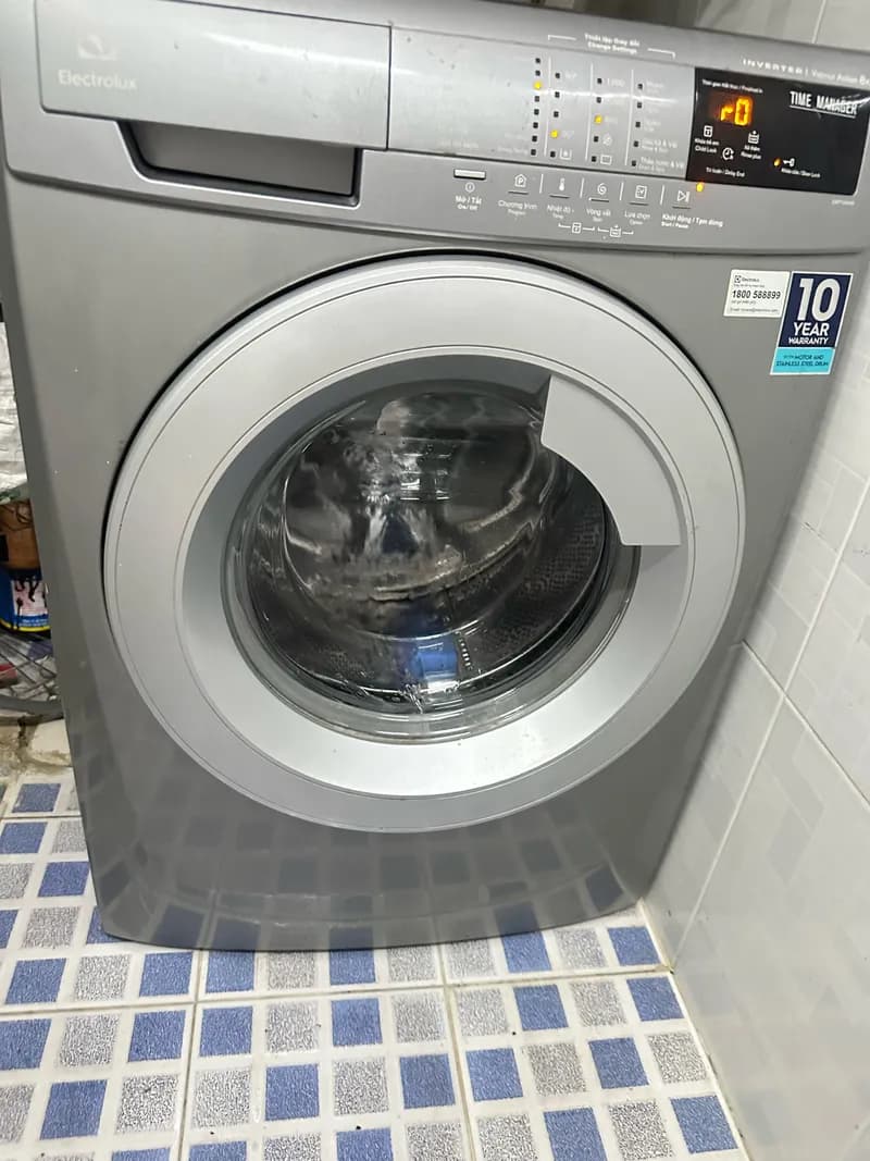 Vệ sinh chuyên sâu lồng giặt Electrolux tại TPHCM giá 750k tại TPHCM