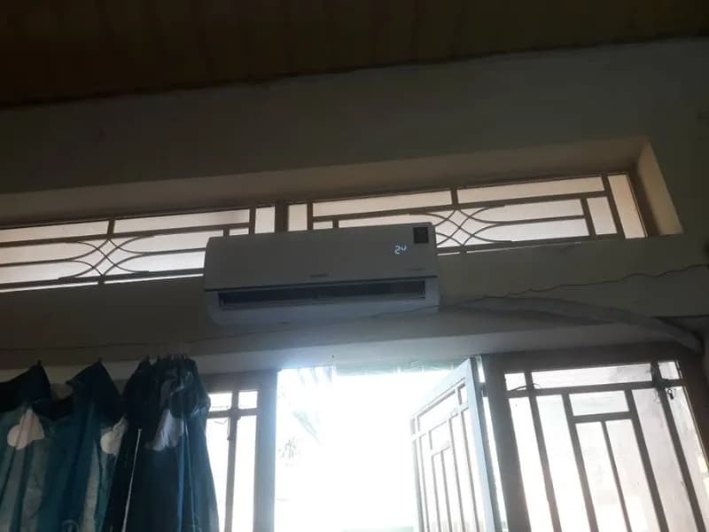 Trước sửa máy lạnh treo tường Samsung tại TPHCM — thợ CHÍ TÂM