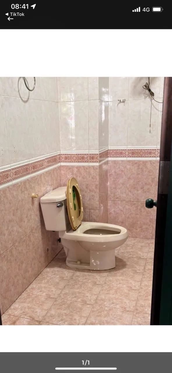 Sau khi hoàn thành sửa bồn cầu WATERD tại Bình Thạnh — thợ Bùi Văn An