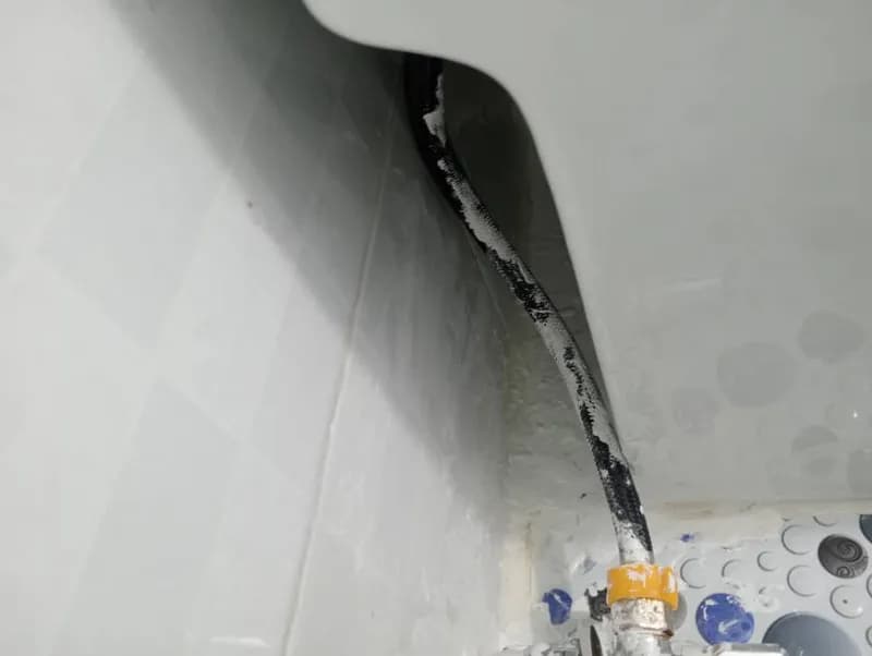 Trước sửa bồn cầu tại Tân Bình — thợ HẢI VÕ