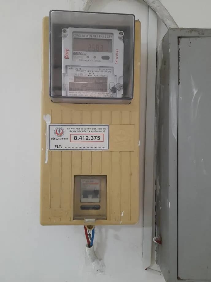 Trước sửa tủ điện và công tơ điện GELEX EMIC tại Phường 9 (Phú Nhuận), Phú Nhuận — thợ Hồ Như Vũ