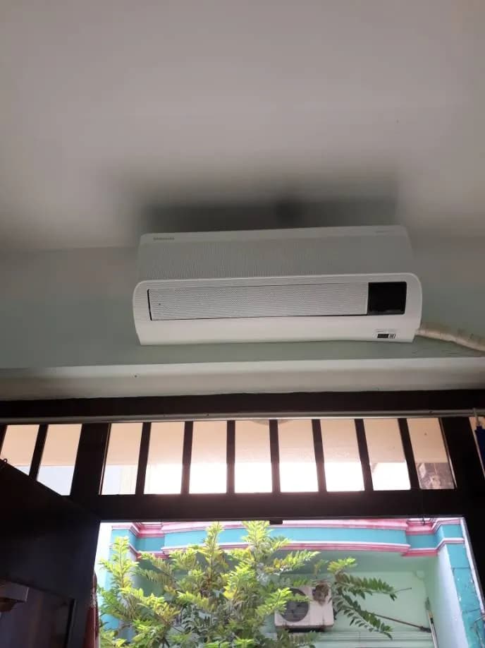 Trước sửa máy lạnh treo tường Samsung tại phường 1, Bình Thạnh — thợ Hoàng Tùng