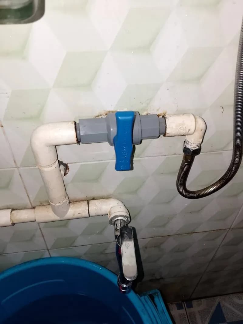 Thay thế van khóa nước PVC bị kẹt tại quận Phú Nhuận tại Phú Nhuận