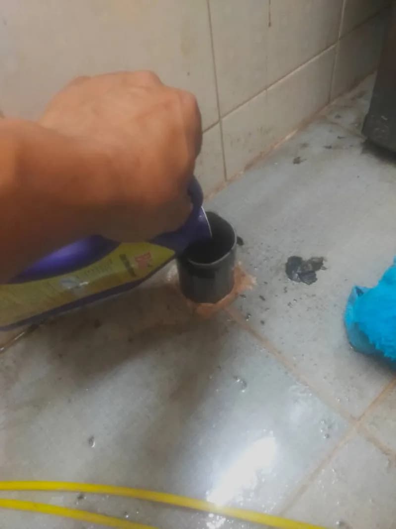 Thông tắc đường ống thoát nước sàn nhà vệ sinh tại Bình Thạnh tại Bình Thạnh