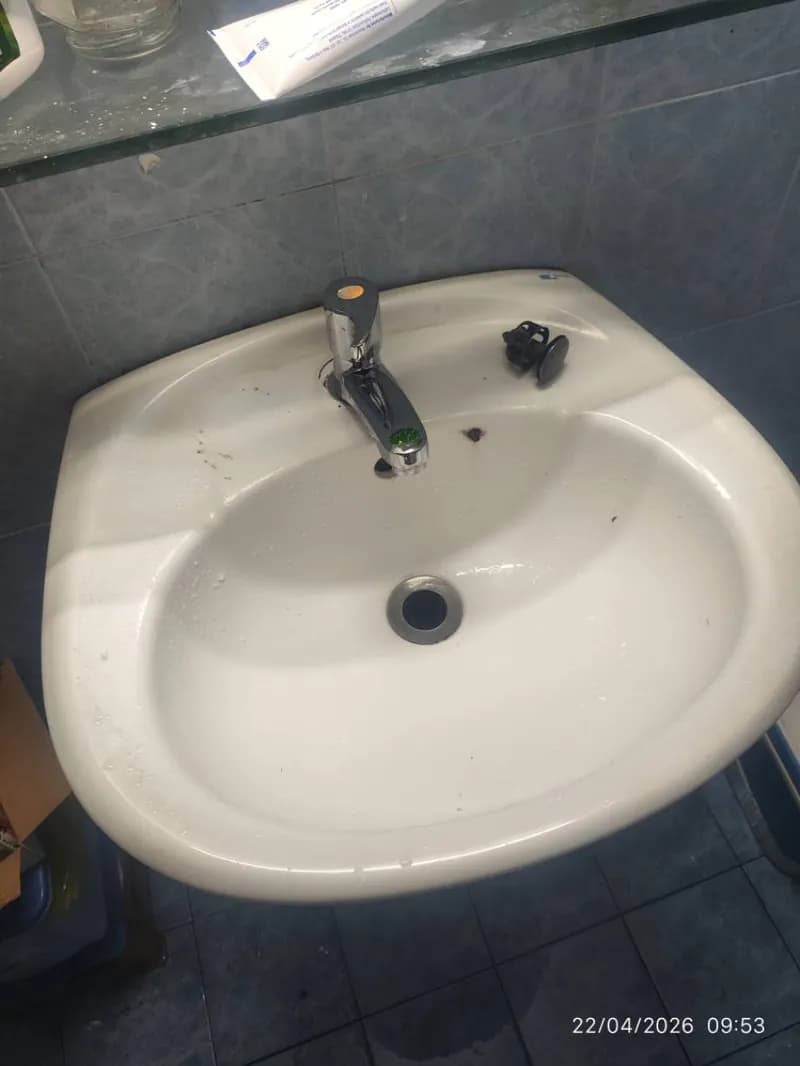 Thay vòi lavabo inox 304 chống rò rỉ nước tại TPHCM tại TPHCM