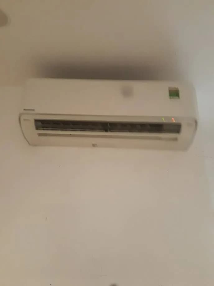 Sau khi hoàn thành sửa máy lạnh treo tường Panasonic tại xã Nhà Bè, Nhà Bè — thợ Vũ Đăng