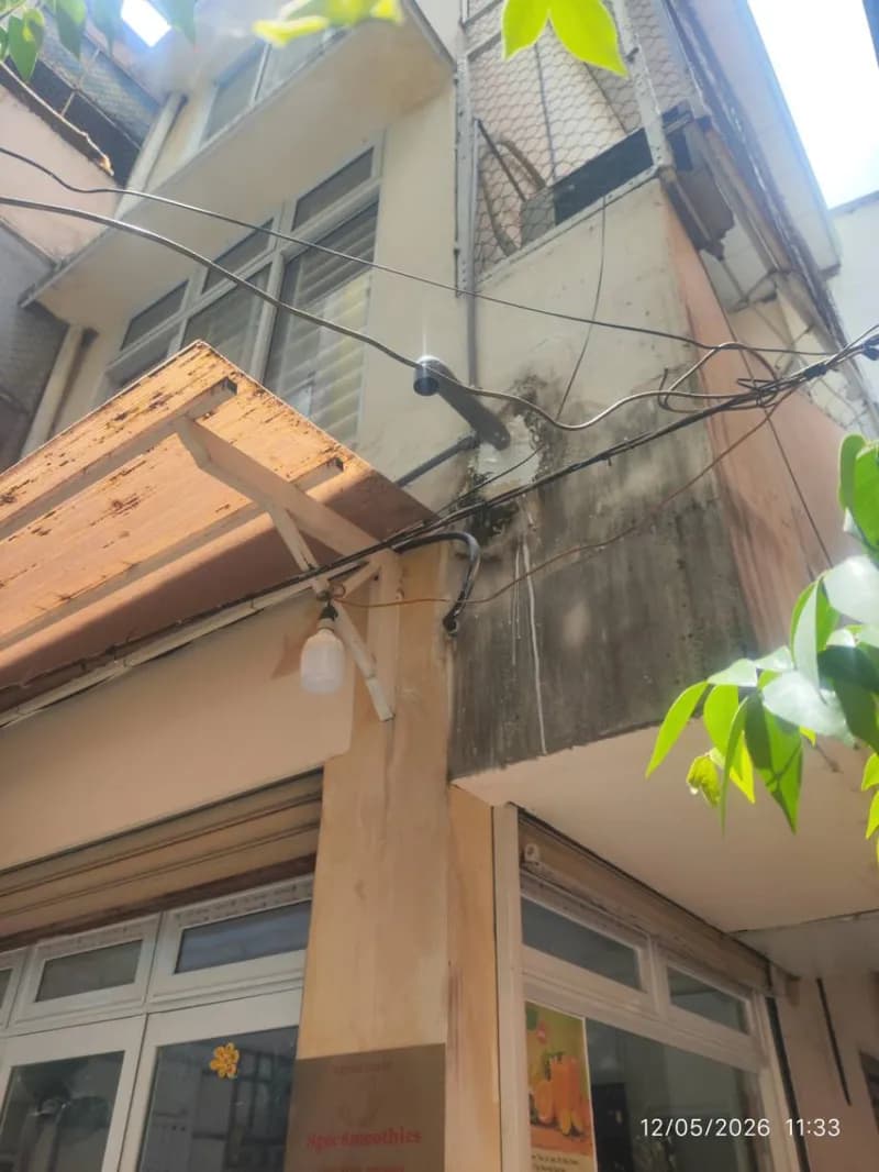 Sau khi hoàn thành sửa đường ống nước Bình Minh tại TPHCM — thợ Nguyễn Hoàng Khánh