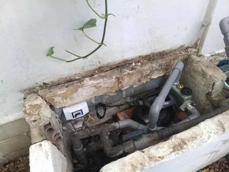 Sau khi hoàn thành sửa máy bơm tăng áp Panasonic tại TPHCM — thợ Dương Oai