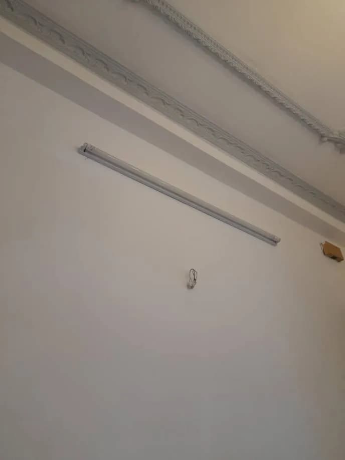Trước sửa đèn tuýp LED đôi tại TPHCM — thợ Võ Hồng Hải