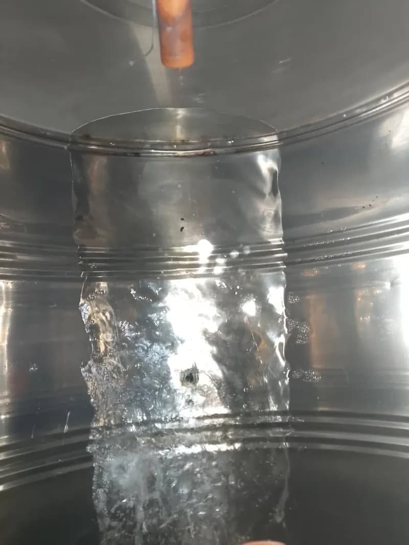 Vệ sinh bồn nước inox chuyên sâu tại TPHCM giá 648k tại TPHCM