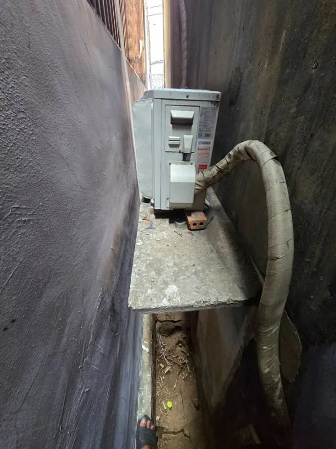Vệ sinh dàn nóng và nạp gas máy lạnh tại TPHCM tại TPHCM