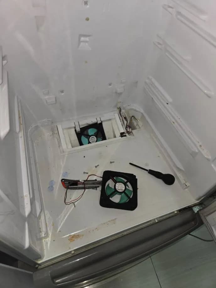 Sau khi hoàn thành sửa tủ lạnh Makita tại Quận 1 — thợ Lê Hữu Lộc