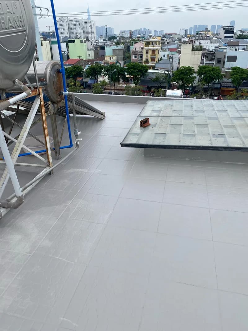 Sau — Thi công chống thấm sân thượng bằng sơn Jotun tại TPHCM