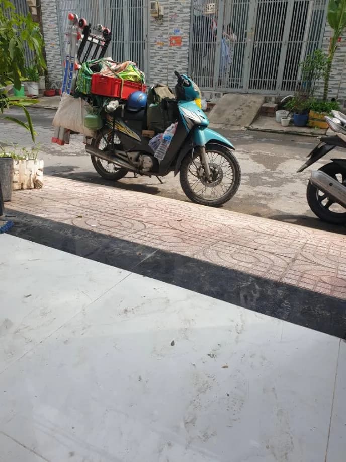 Sau khi hoàn thành sửa máy lạnh treo tường Samsung tại Nhà Bè — thợ Lê Hữu Lộc