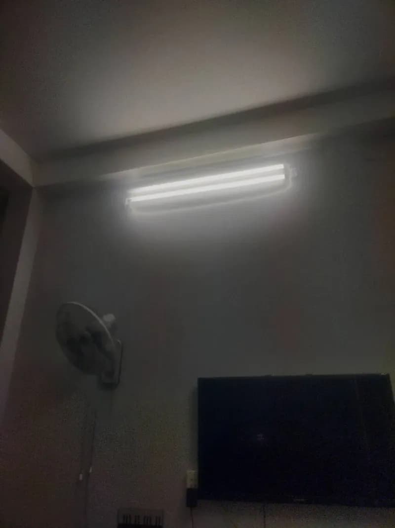 Sau khi hoàn thành sửa đèn tuýp LED tại Bình Thạnh — thợ Trần Lào