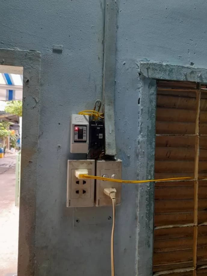 Sau khi hoàn thành sửa công tơ điện Gelex Emic tại phường tân quý quận tân phú, Tân Phú — thợ Trần Lào (5 sao)