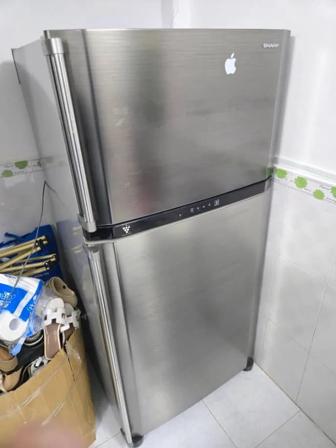 Sau khi hoàn thành sửa tủ lạnh Sharp tại Bình Thạnh — thợ Lê Hữu Lộc (5 sao)