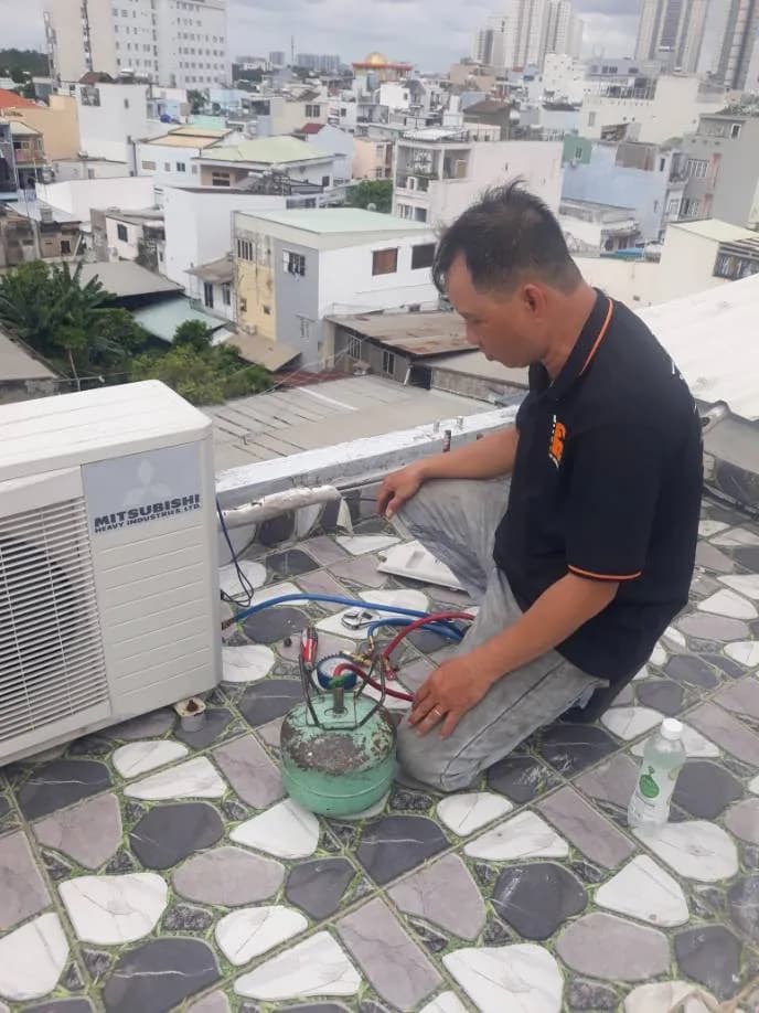 Nạp gas và vệ sinh máy lạnh Mitsubishi tại Phường 2, Quận 8 tại Phường 2, Quận 8